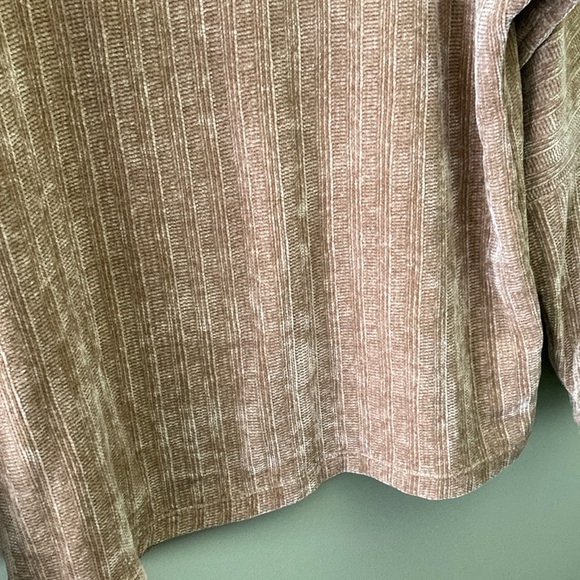 Chenault Tan Ribbed Long Sleeve Sweatshirt - Picture 4 of 10